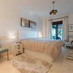 Cozy Golf Escape Flamingos - Marbella Apartment