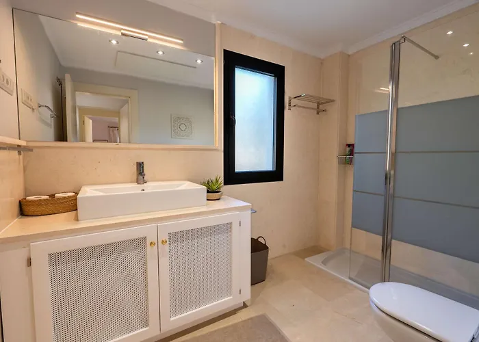 Cozy Golf Escape Flamingos - Marbella Apartment