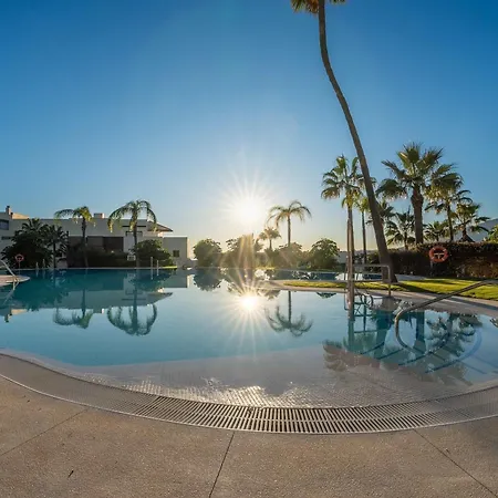 Cozy Golf Escape Flamingos - Marbella Apartamento *